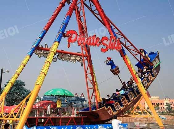 50 Seats Pirate Ship