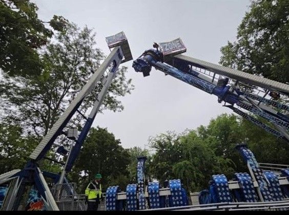 Pendulum Rides