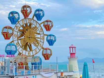 Vietnam Client Project | 15m Clock Ferris Wheel Successfully Installed